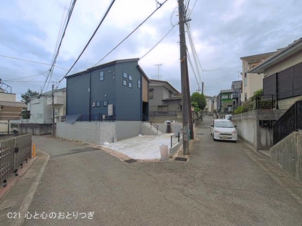 横浜市旭区白根５丁目の新築一戸建