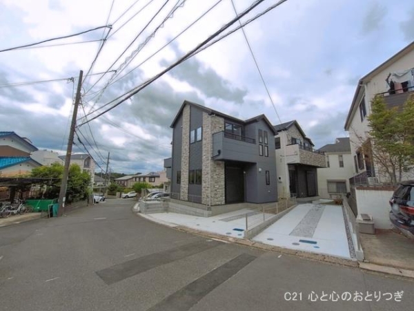 横浜市青葉区荏田町の新築一戸建