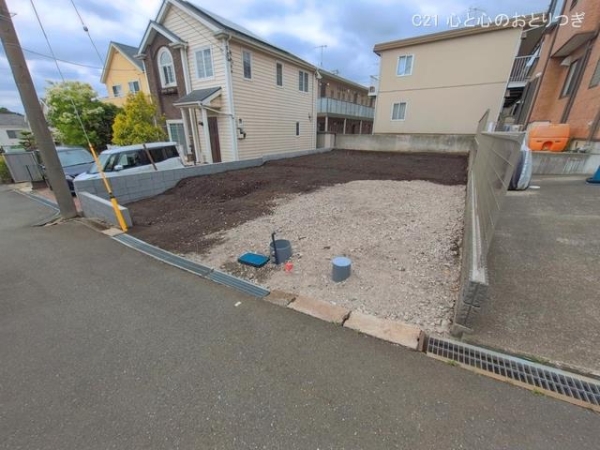 横浜市戸塚区小雀町の新築一戸建
