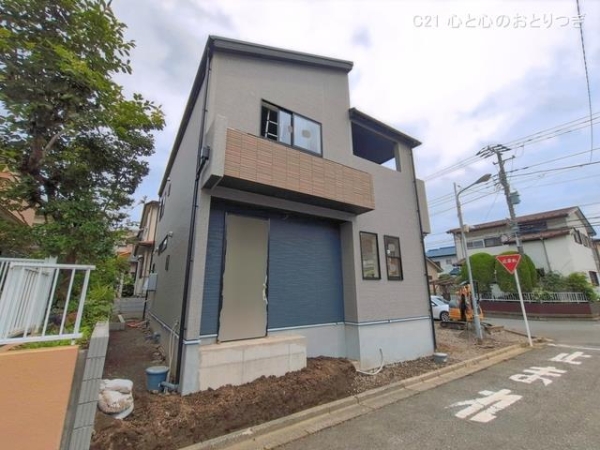 藤沢市本藤沢７丁目の新築一戸建