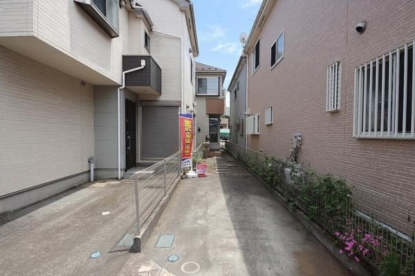 座間市ひばりが丘１丁目の中古一戸建て