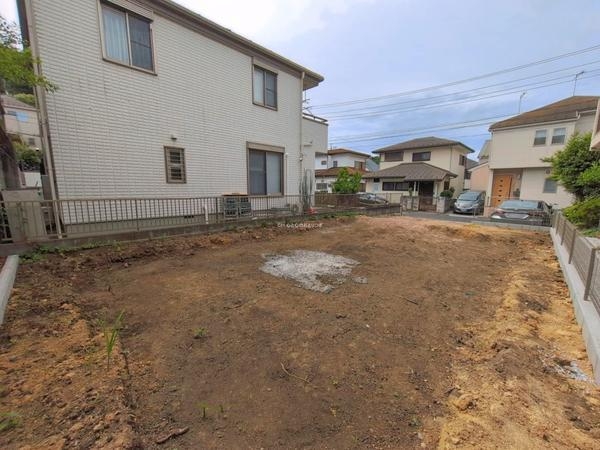 座間市明王　新築戸建