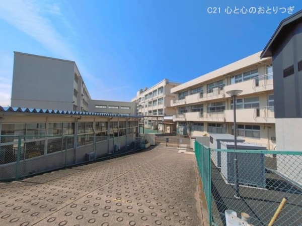 横浜市瀬谷区二ツ橋町　新築戸建　全2棟　2号棟(横浜市立東野中学校)