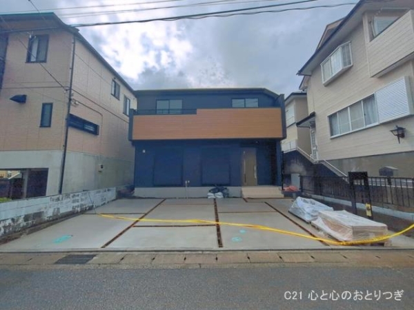 藤沢市白旗４丁目の新築一戸建