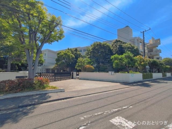 藤沢市白旗４丁目の新築一戸建(藤沢市立大清水中学校)