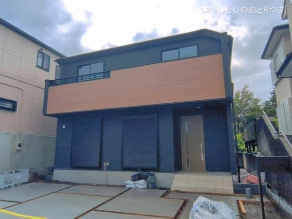 藤沢市白旗４丁目の新築一戸建
