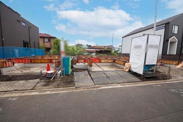 相模原市南区上鶴間8丁目3期　新築分譲住宅　2号棟