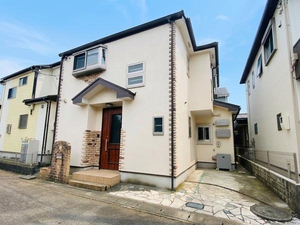 綾瀬市上土棚北２丁目の中古一戸建