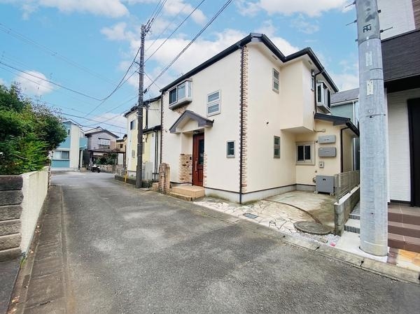 綾瀬市上土棚北２丁目の中古一戸建