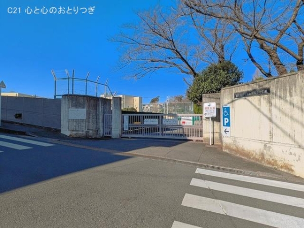町田市真光寺1丁目　新築分譲住宅　2号棟(町田市立真光寺中学校)
