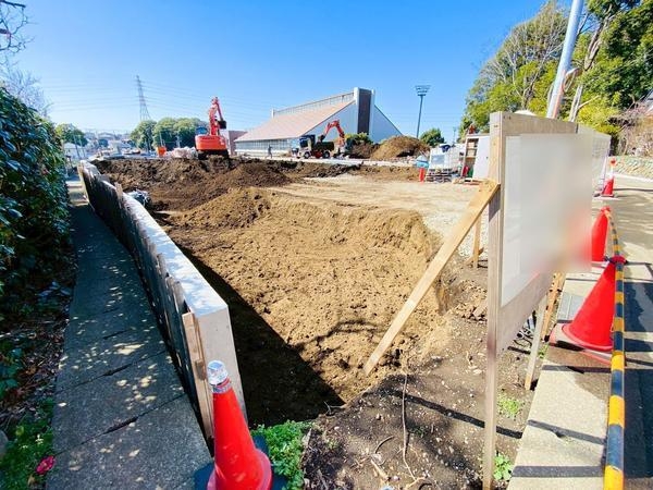 綾瀬市深谷上３丁目の土地