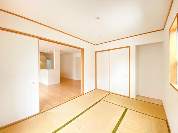 座間市ひばりが丘１丁目の中古一戸建て