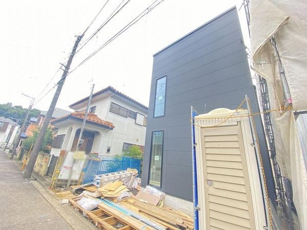 横浜市瀬谷区南台２丁目　新築戸建　全2棟　1号棟