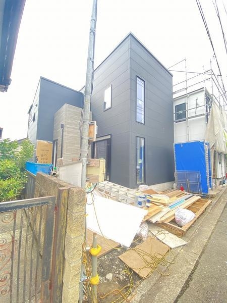 横浜市瀬谷区南台２丁目　新築戸建　全2棟　1号棟
