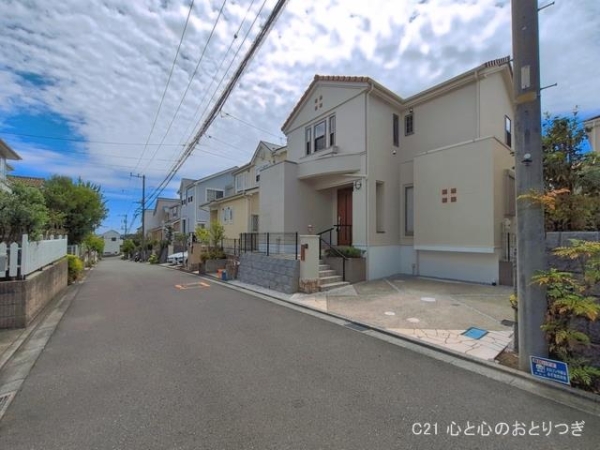 町田市野津田町の中古一戸建て