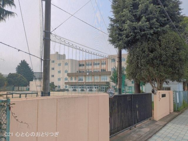 大和市草柳２丁目の中古一戸建て(大和市立引地台中学校)