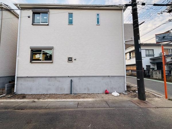 海老名市社家3丁目　新築戸建　全3棟　2号棟