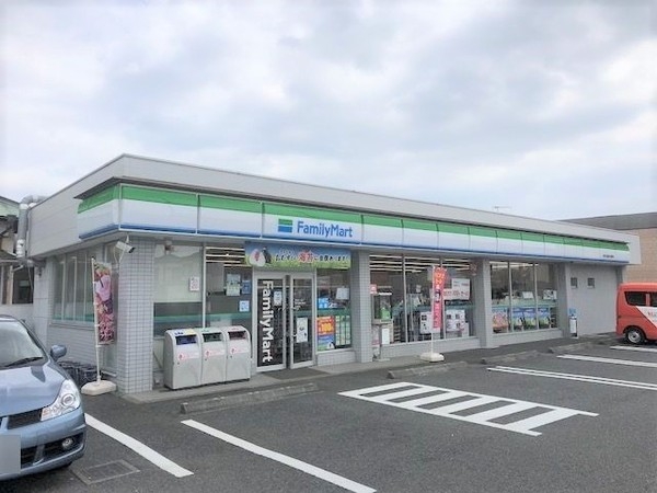 海老名市社家3丁目　新築戸建　全3棟　1号棟(ファミリーマート海老名運動公園前店)
