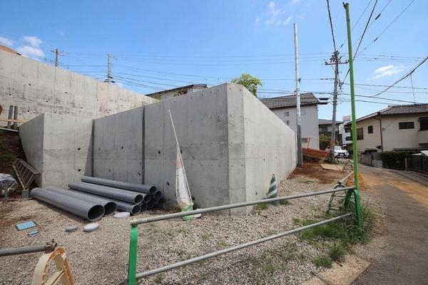 座間市入谷東３丁目の土地