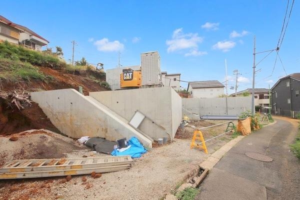 座間市入谷東3丁目　建築条件なし売地　No1