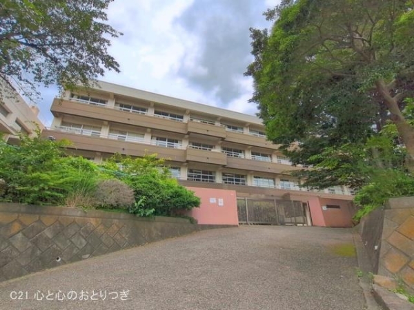 海老名市杉久保北４丁目の新築一戸建(海老名市立大谷中学校)