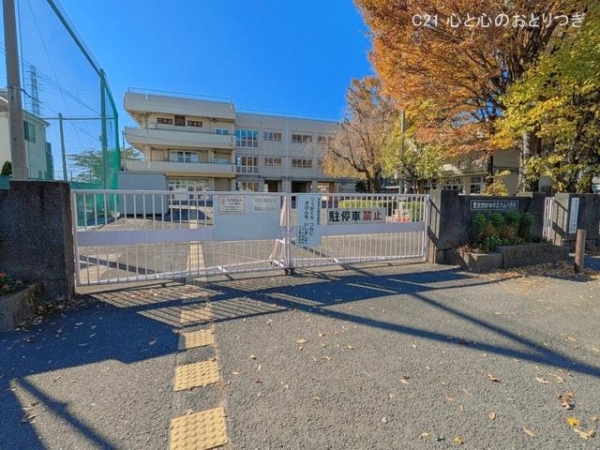 町田市小山町　新築分譲住宅　2号棟(町田市立小山小学校)