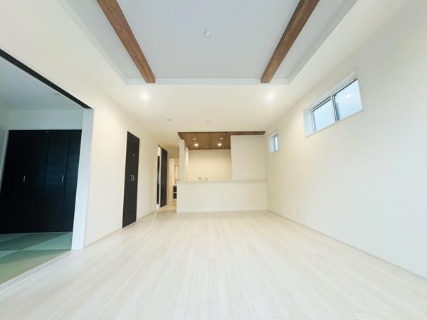 相模原市南区新戸　新築戸建　全3棟　2号棟