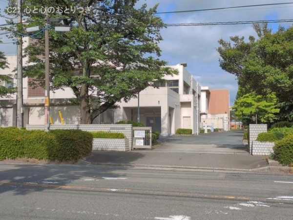 相模原市中央区清新４丁目の中古一戸建て(相模原市立小山小学校)