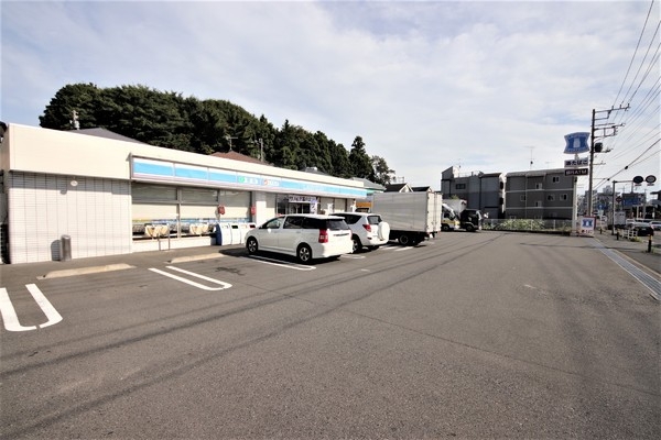 藤沢市高倉の中古一戸建て(ローソン藤沢高倉店)