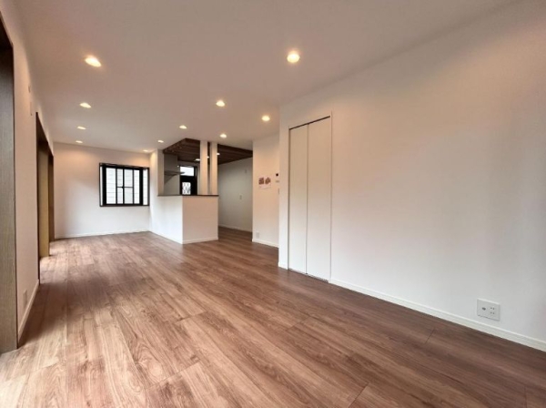 藤沢市高倉　　中古戸建