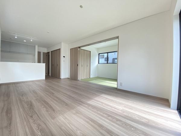 横浜市瀬谷区北新　新築戸建　全2棟　A号棟
