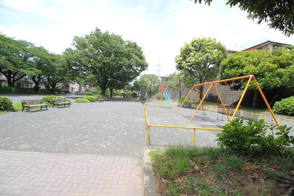 横浜市瀬谷区阿久和東2丁目　新築戸建(阿久和小金第一公園)
