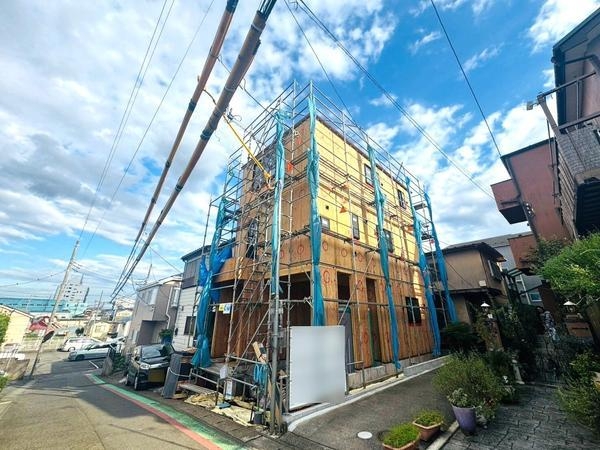 綾瀬市深谷中5丁目　新築戸建