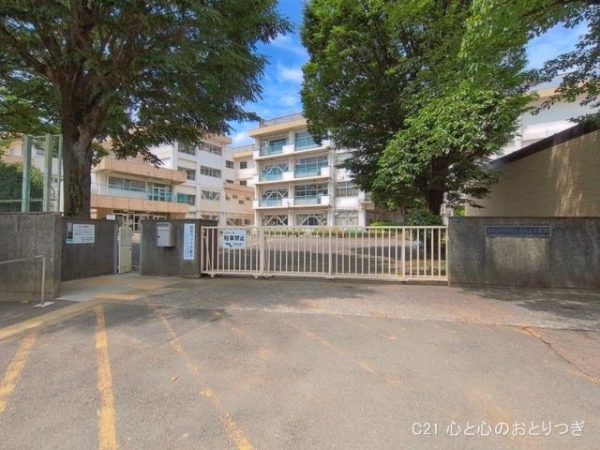 町田市玉川学園８丁目の新築一戸建(町田市立南大谷中学校)