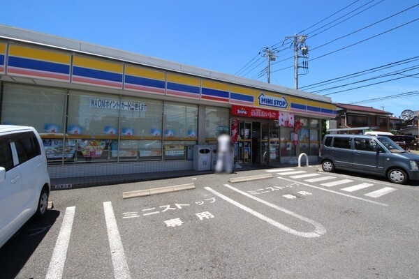 大和市福田　新築戸建　全4棟　2号棟(ミニストップ綾瀬並塚店)