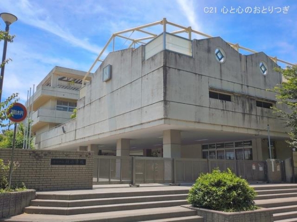 横浜市青葉区桂台１丁目の中古一戸建て(横浜市立桂小学校)