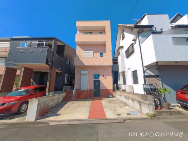藤沢市柄沢２丁目の中古一戸建て