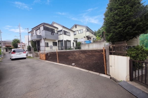 座間市緑ケ丘３丁目の土地