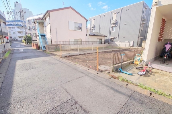 座間市相武台1丁目　建築条件なし売地