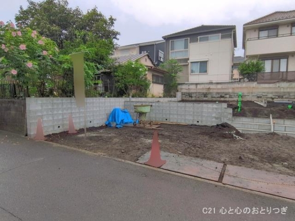 大和市西鶴間4丁目8期　新築分譲住宅　2号棟