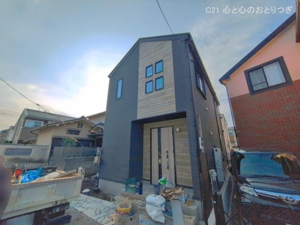 大和市南林間８丁目の新築一戸建