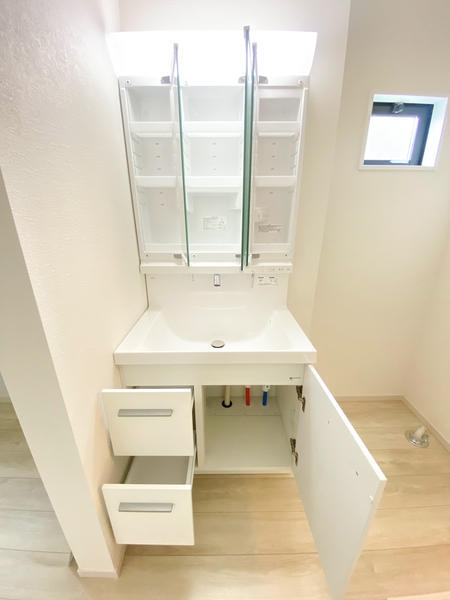 綾瀬市深谷南5丁目　新築戸建　全3棟　1号棟