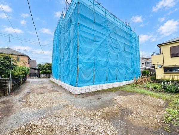 大和市林間2丁目　新築戸建　全3棟　2号棟