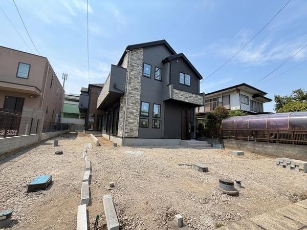 藤沢市高倉　新築戸建　全2棟　1号棟