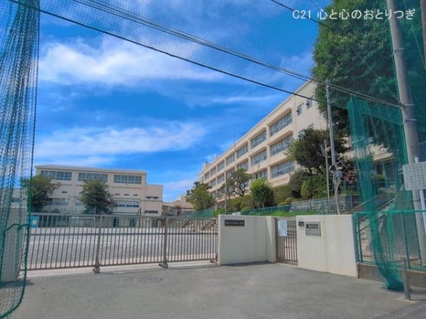 横浜市青葉区田奈町の中古一戸建て(横浜市立田奈小学校)