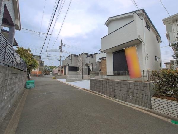 綾瀬市綾西3丁目　新築戸建　全2棟　2号棟