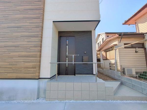 綾瀬市綾西1丁目　新築戸建