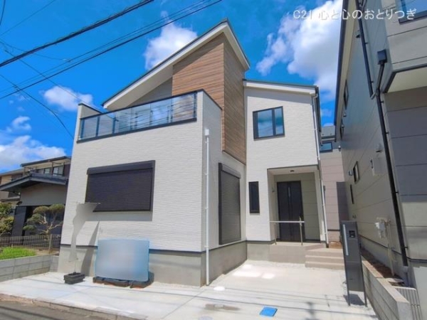 相模原市南区東林間7丁目　新築戸建　全3棟　2号棟