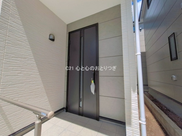 相模原市南区東林間7丁目　新築戸建　全3棟　2号棟