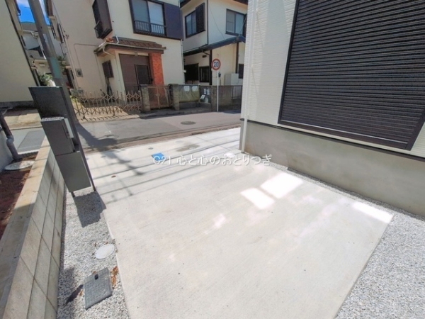 相模原市南区東林間7丁目　新築戸建　全3棟　2号棟
